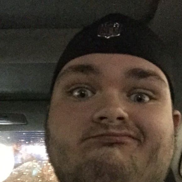 Meet your Posher, Aaron - Picture 1 of 1